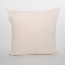 Load image into Gallery viewer, León Pillow