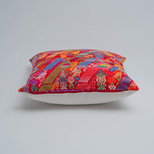 Load image into Gallery viewer, Quetzal Pillow